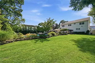 1536 Winganhauppauge Rd, Islip, NY 11751 - Photo 32
