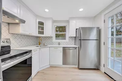 34 Ormond Avenue, Selden, NY 11784 - Photo 8
