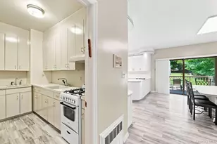 306 S Grandview Ave, Monsey, NY 10952 - Photo 16