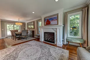 1814 Robin Ln, Bellmore, NY 11710 - Photo 8
