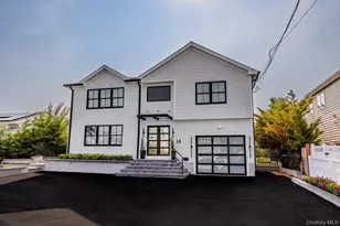 14 Jomarr Ct, Massapequa, NY 11758 - Photo 2