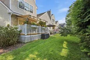 2 Emilys Way, East Setauket, NY 11733 - Photo 4