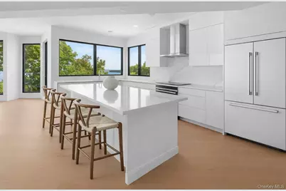 10 Bay View Drive, Hampton Bays, NY 11946 - Photo 6