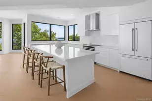 10 Bay View Dr, Hampton Bays, NY 11946 - Photo 6