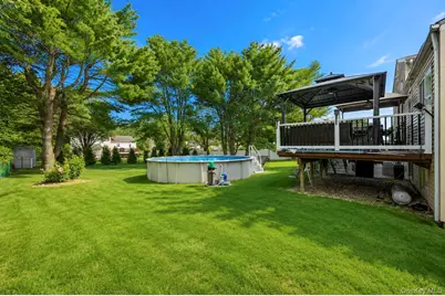 3 Humming Lane, Coram, NY 11727 - Photo 36