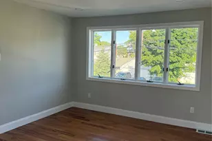 245 Stone St, Elmont, NY 11003 - Photo 4