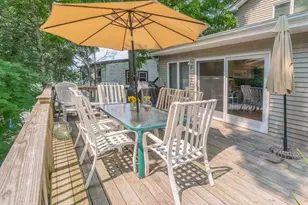 3 Woodland Ave, Glenwood Landing, NY 11547 - Photo 30