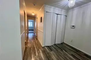3 Hook Rd, Poughkeepsie, NY 12601 - Photo 2