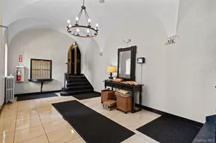 26 Pondfield Rd, Bronxville, NY 10708 - Photo 16