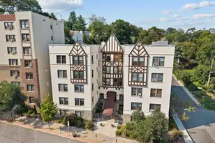 26 Pondfield Rd, Bronxville, NY 10708 - Photo 18