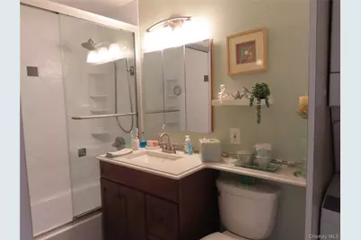 463 Mariners Way, Copiague, NY 11726 - Photo 38