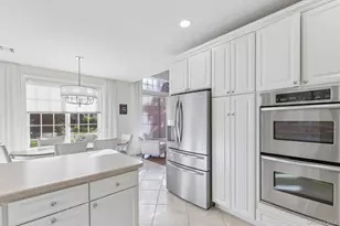 119 Madeira Blvd, Melville, NY 11747 - Photo 10
