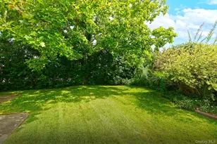 1699 Meadowbrook Rd, Merrick, NY 11566 - Photo 16