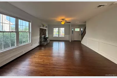 39 Seymour Drive, Shirley, NY 11967 - Photo 4