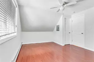 36 Atlas Ln, Hicksville, NY 11801 - Photo 20