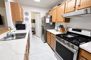 32 Deer Ct Dr, Middletown, NY 10940 - Photo 2