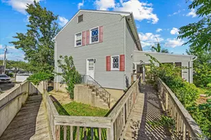 251 Perkins Ave, Oceanside, NY 11572 - Photo 4