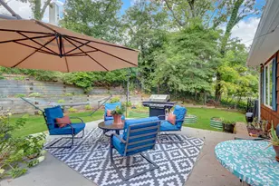 26 Greenlawn Rd, Sound Beach, NY 11789 - Photo 28