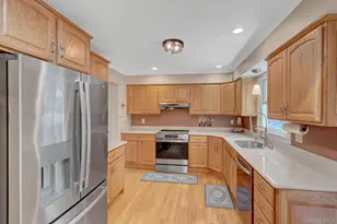 26 Greenlawn Rd, Sound Beach, NY 11789 - Photo 10