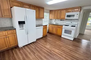 8 Colt Ave, Babylon, NY 11702 - Photo 2