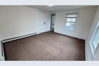 8 Colt Avenue, Babylon, NY 11702 - Photo 6