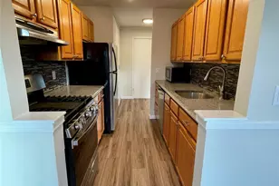 348 Central Park Ave, Scarsdale, NY 10583 - Photo 10