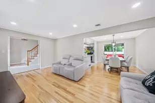 95 Colonial Dr, Massapequa, NY 11758 - Photo 6