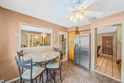 41 Orchard Street, Farmingdale, NY 11735 - Photo 10