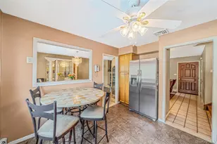 41 Orchard St, Farmingdale, NY 11735 - Photo 10
