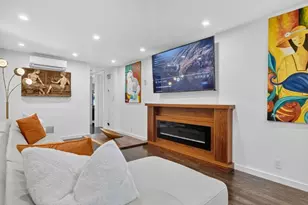25-47 71st St, East Elmhurst, NY 11370 - Photo 6