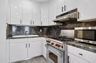 25-47 71st St, East Elmhurst, NY 11370 - Photo 8