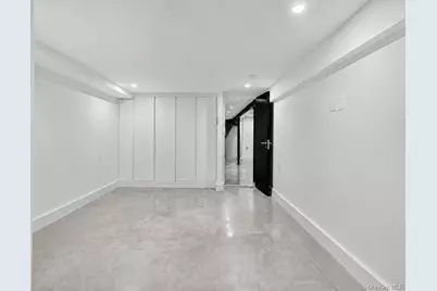 25-47 71st Street, East Elmhurst, NY 11370 - Photo 28