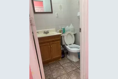 75-25 Parsons Boulevard #2F, Fresh Meadows, NY 11366 - Photo 8