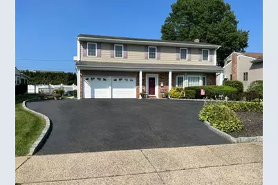 32 Columbine Lane, Kings Park, NY 11754 - Photo 1