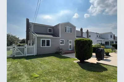 32 Columbine Lane, Kings Park, NY 11754 - Photo 28
