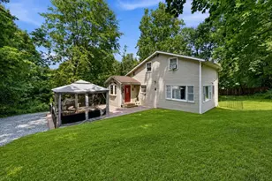 23 Sunrise Trail, Monroe, NY 10950 - Photo 2