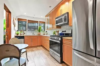 84-44 118th Street, Kew Gardens, NY 11415 - Photo 12