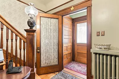 349 Albany Avenue, Kingston, NY 12401 - Photo 8