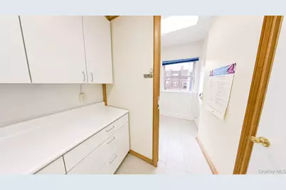 144-10 Jewel Avenue, Kew Gardens, NY 11367 - Photo 12