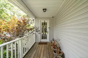 2 Piedmont Ct, Centereach, NY 11720 - Photo 32