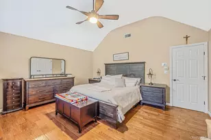 2 Piedmont Ct, Centereach, NY 11720 - Photo 26