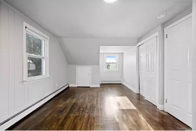 228 Oakwood Road, Huntington Station, NY 11746 - Photo 8
