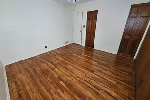 248-41 Thebes Ave, Little Neck, NY 11362 - Photo 14