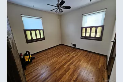 248-41 Thebes Avenue, Little Neck, NY 11362 - Photo 12