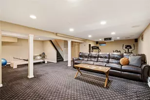 31 Crosby Pl, Cold Spring Harbor, NY 11724 - Photo 32