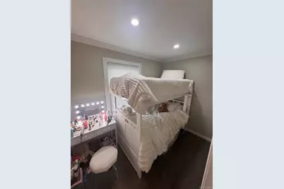 68 Brookline Avenue #main floor, Long Beach, NY 11561 - Photo 12