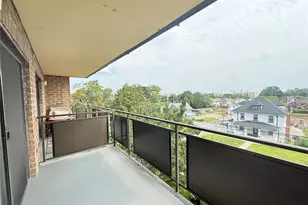 175 Maple Ave, Westbury, NY 11590 - Photo 14