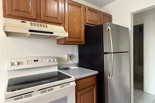 175 Maple Ave, Westbury, NY 11590 - Photo 10