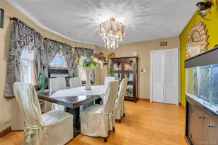 154-24 12th Rd, Whitestone, NY 11357 - Photo 12