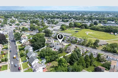752 Oakfield Avenue, Bellmore, NY 11710 - Photo 32